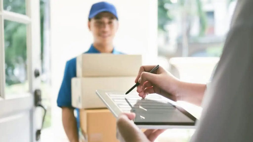 How Shipping Visibility Changes Buying Behavior