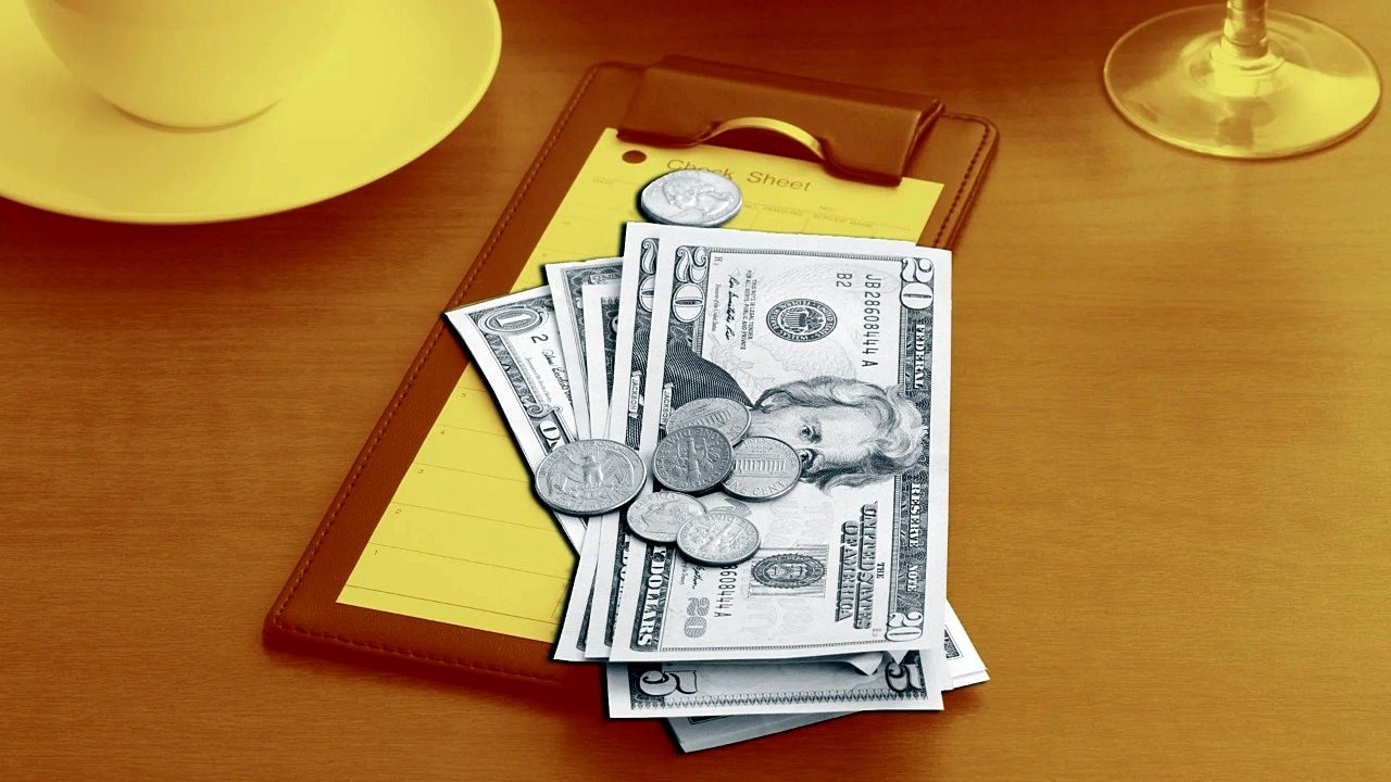 How Small Businesses Keep Cash Handling from Becoming a Daily Headache