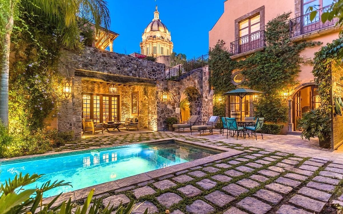 San Miguel de Allende Real Estate: What Expats Should Know Before Buying
